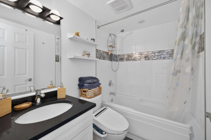 Photo 19 at 401 - 688 E 16th Avenue, Fraser VE, Vancouver East
