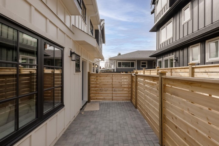 Photo 28 at 1 - 552 Kaslo Street, Renfrew VE, Vancouver East