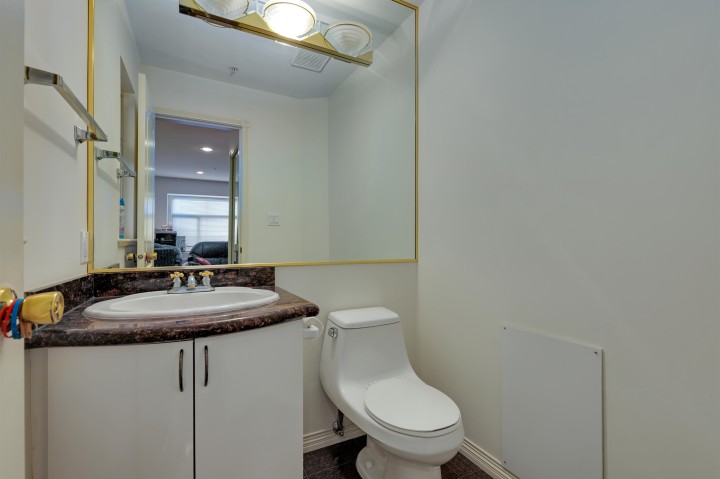 Photo 12 at 8369 Shaughnessy Street, Marpole, Vancouver West