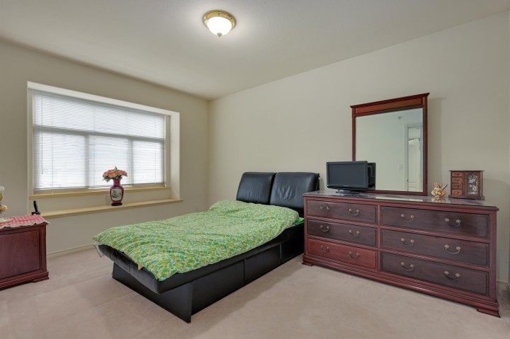 Photo 8 at 8369 Shaughnessy Street, Marpole, Vancouver West