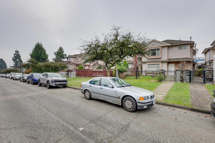 Photo 21 at 8369 Shaughnessy Street, Marpole, Vancouver West