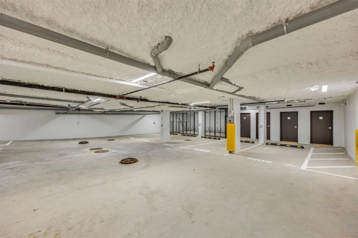 Photo 23 at 1016 W 52nd Avenue, South Granville, Vancouver West