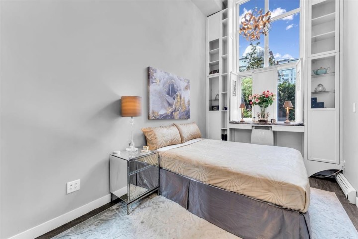 Photo 17 at 1762 Ontario Street, Mount Pleasant VE, Vancouver East