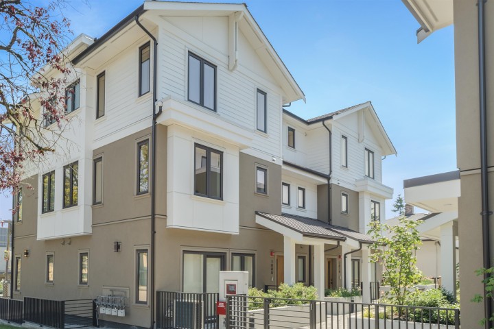 Photo 1 at 6815 Oak Street, South Granville, Vancouver West