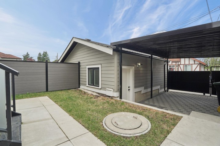 Photo 38 at 1889 E 34th Avenue, Victoria VE, Vancouver East