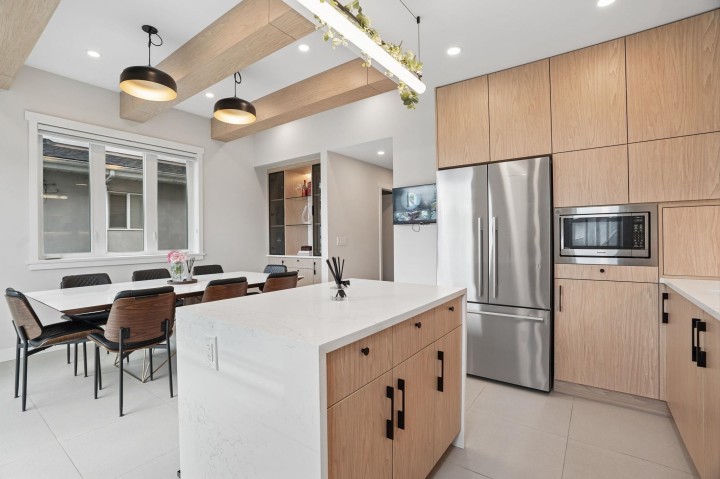 Photo 14 at 1889 E 34th Avenue, Victoria VE, Vancouver East