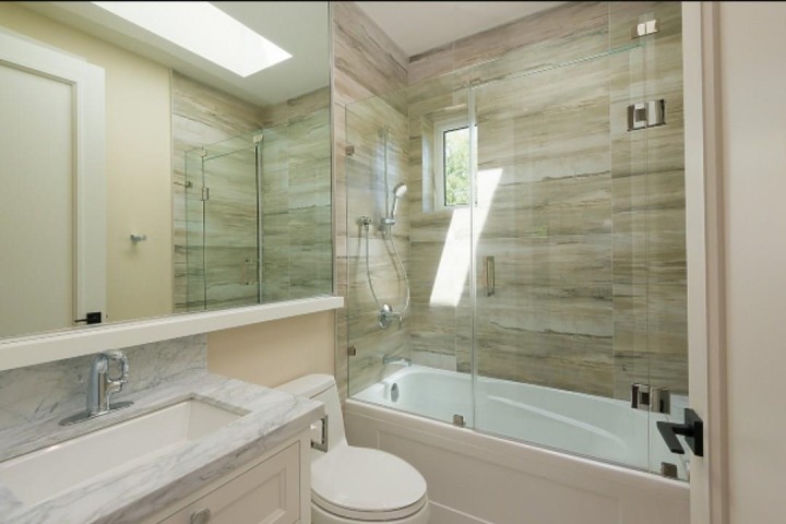 Photo 12 at 3708 W 35th Avenue, Dunbar, Vancouver West