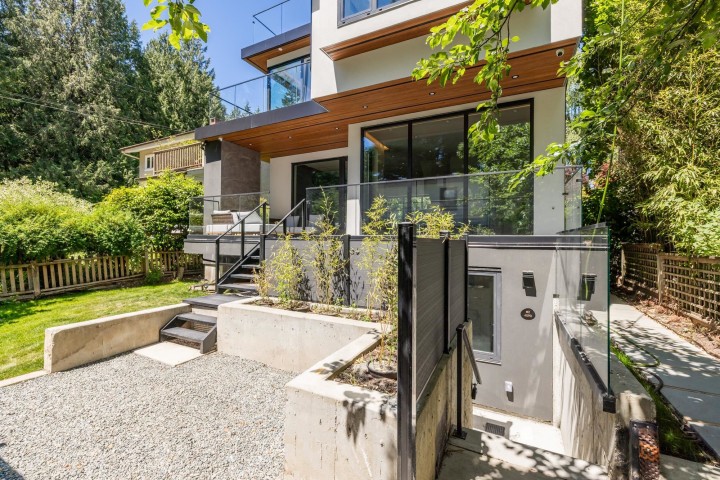 Photo 37 at 4090 W 31st Avenue, Dunbar, Vancouver West