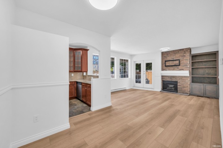 Photo 12 at 110 - 125 W 18th Street, Central Lonsdale, North Vancouver