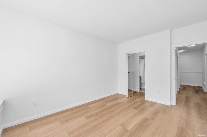 Photo 18 at 110 - 125 W 18th Street, Central Lonsdale, North Vancouver