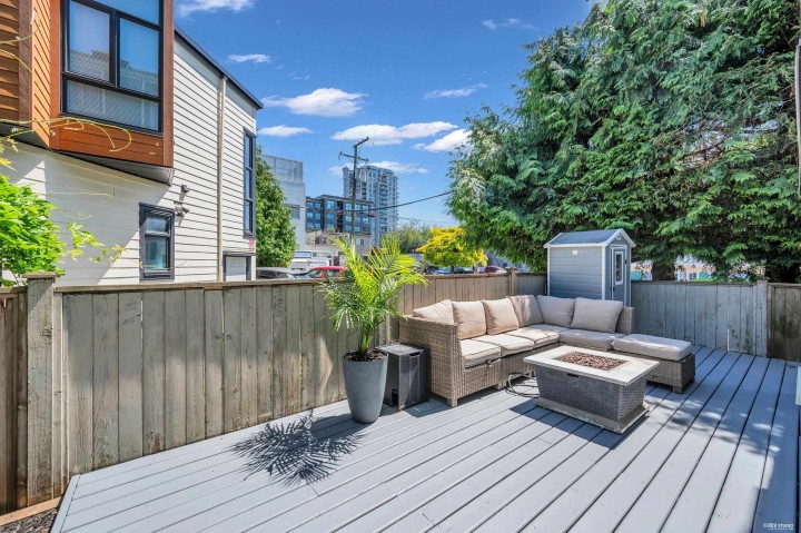 Photo 35 at 110 - 125 W 18th Street, Central Lonsdale, North Vancouver