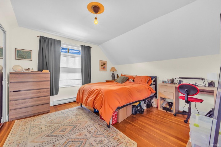 Photo 12 at 2636 Prince Albert Street, Mount Pleasant VE, Vancouver East