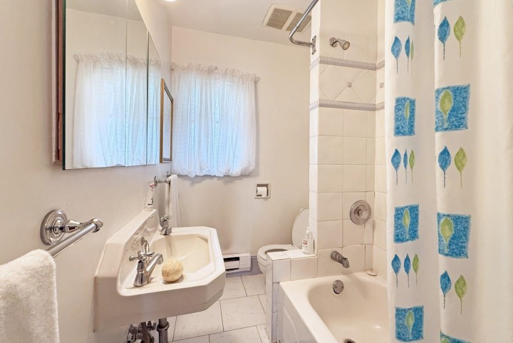 Photo 20 at 125 E 48th Avenue, Main, Vancouver East