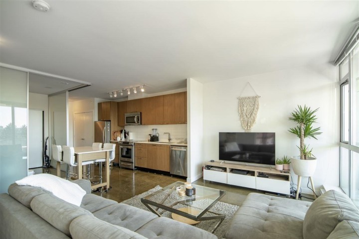 Photo 1 at 720 - 221 Union Street, Strathcona, Vancouver East