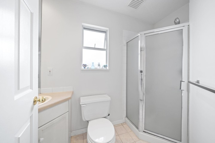 Photo 14 at 1855 E 53rd Avenue, Killarney VE, Vancouver East