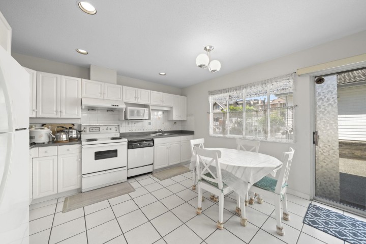 Photo 8 at 1855 E 53rd Avenue, Killarney VE, Vancouver East