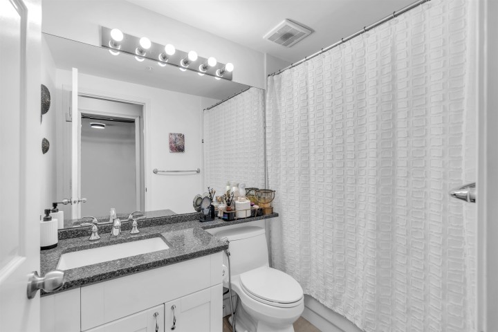 Photo 32 at 8 - 2425 Edgemont Boulevard, Mosquito Creek, North Vancouver