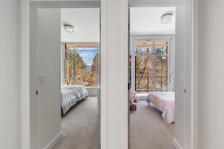 Photo 20 at 2765 Mountain Highway, Lynn Valley, North Vancouver