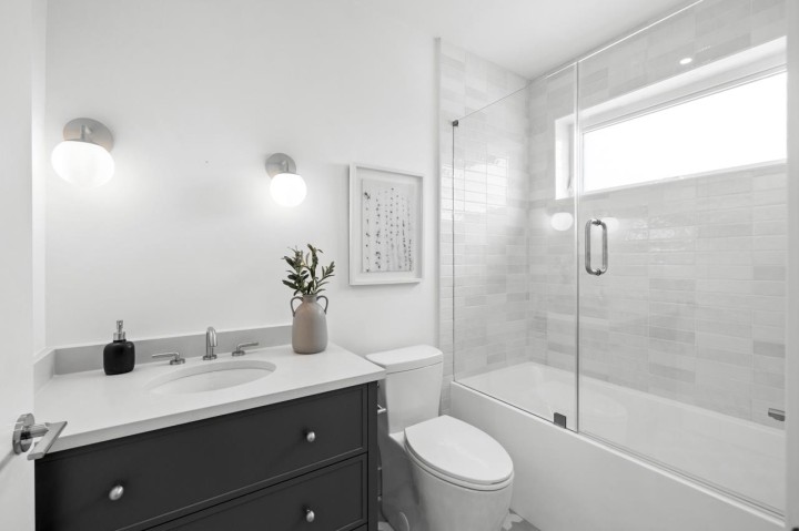 Photo 33 at B - 4260 Sophia Street, Vancouver East