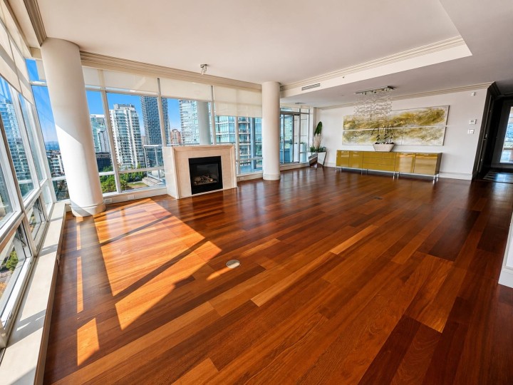 Photo 4 at 1802 - 1515 Homer Mews, Yaletown, Vancouver West