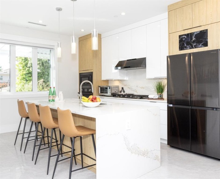 Photo 9 at 1470 W 57th Avenue, South Granville, Vancouver West