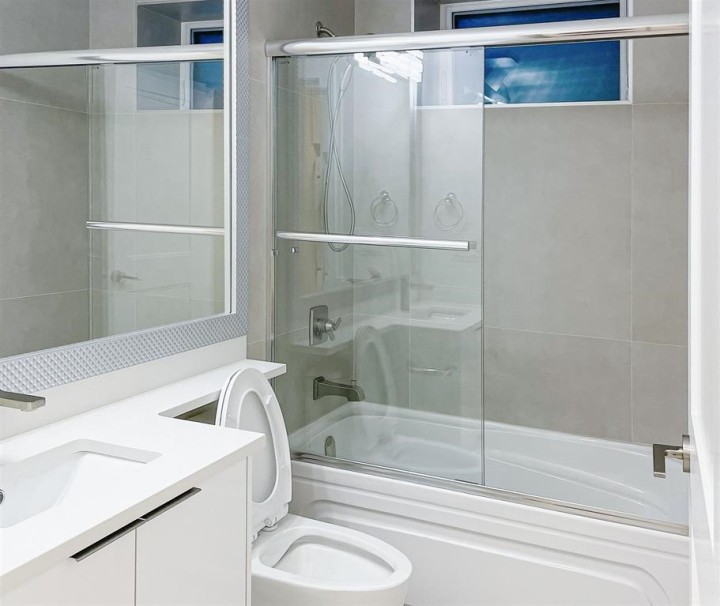 Photo 24 at 1470 W 57th Avenue, South Granville, Vancouver West