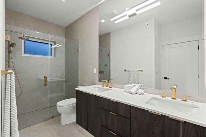 Photo 17 at 2 - 4549 W 11th Avenue, Point Grey, Vancouver West