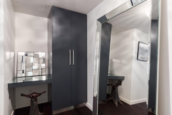 Photo 12 at 203 - 370 Carrall Street, Downtown VE, Vancouver East