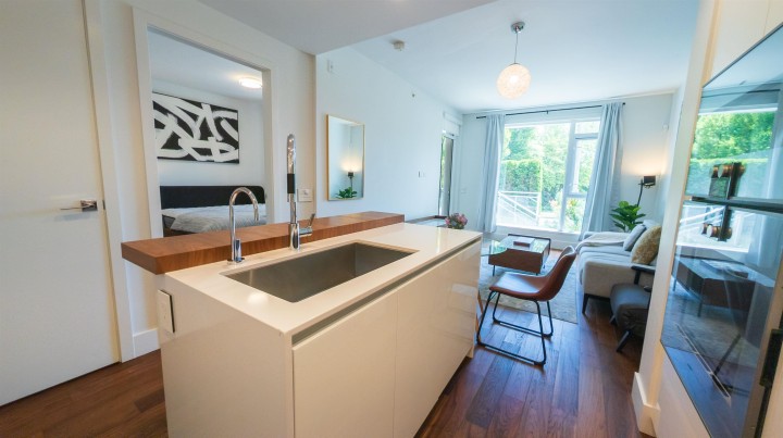 Photo 7 at 105 - 375 W 59th Avenue, South Cambie, Vancouver West