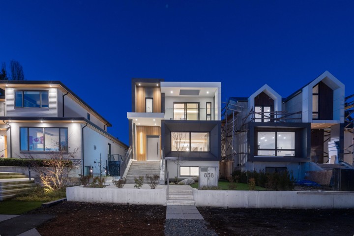 Photo 38 at 838 E 14th Street, Boulevard, North Vancouver