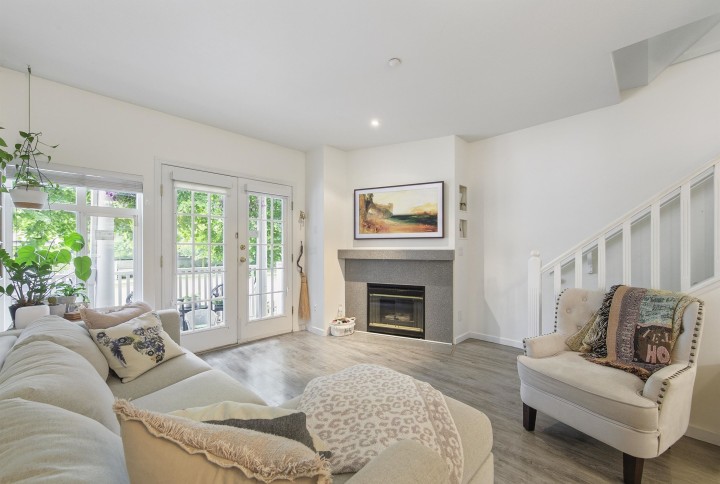 Photo 2 at 8529 Jellicoe Street, South Marine, Vancouver East