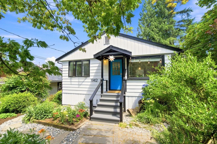 Photo 1 at 1942 Banbury Road, Deep Cove, North Vancouver