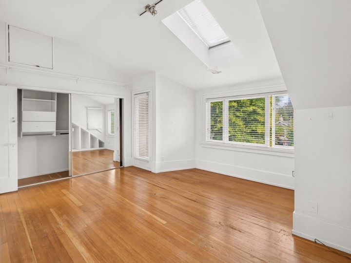 Photo 8 at 4606 W 11th Avenue, Point Grey, Vancouver West
