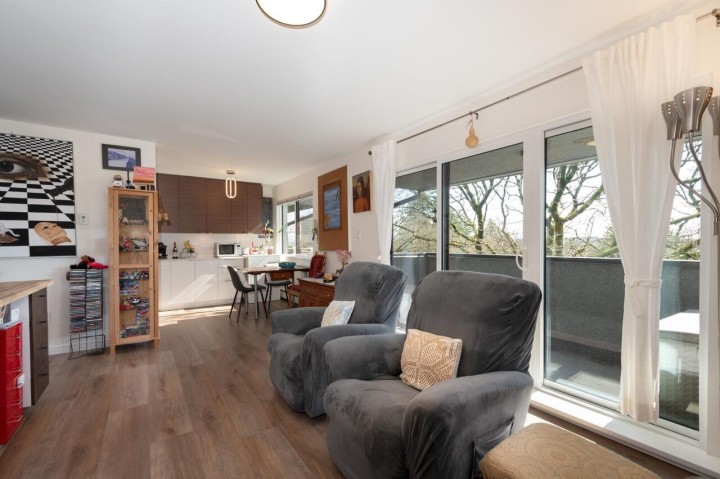 Photo 13 at 405 - 8775 Cartier Street, Marpole, Vancouver West