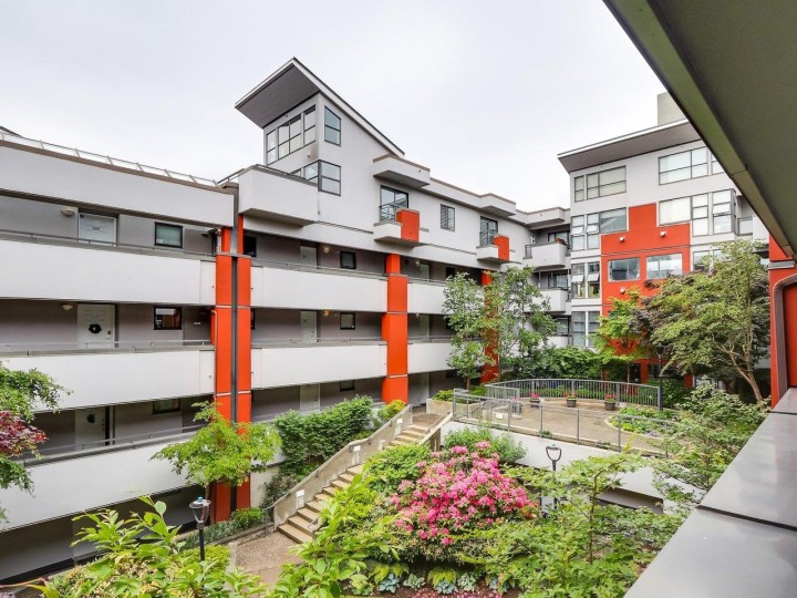 Photo 22 at 414 - 345 Lonsdale Avenue, Lower Lonsdale, North Vancouver