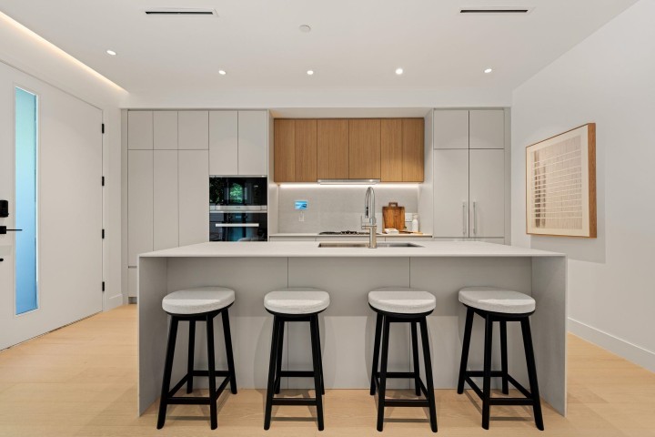 Photo 4 at 1 - 2926 W 12th Avenue, Kitsilano, Vancouver West