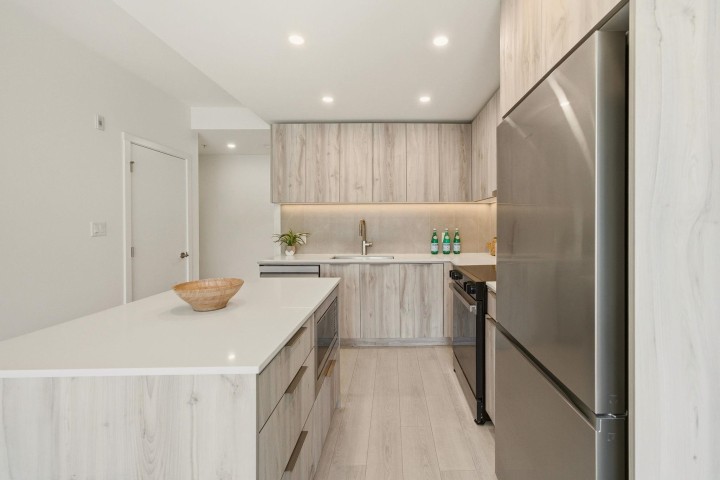 Photo 8 at 513 - 3596 Malsum Drive, Roche Point, North Vancouver