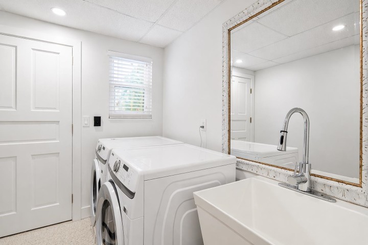 Photo 33 at 2333 Kirkstone Road, North Vancouver