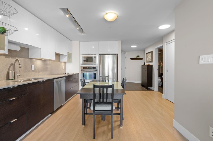 Photo 9 at 907 - 175 W 2nd Street, Lower Lonsdale, North Vancouver