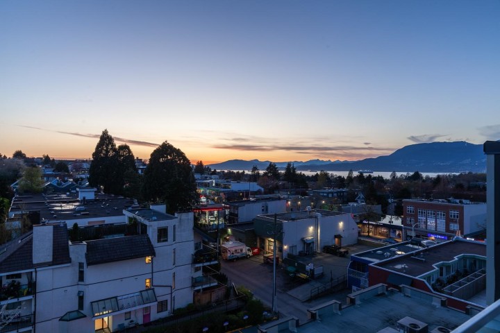 Photo 5 at 505 - 1819 W 5th Avenue, Kitsilano, Vancouver West