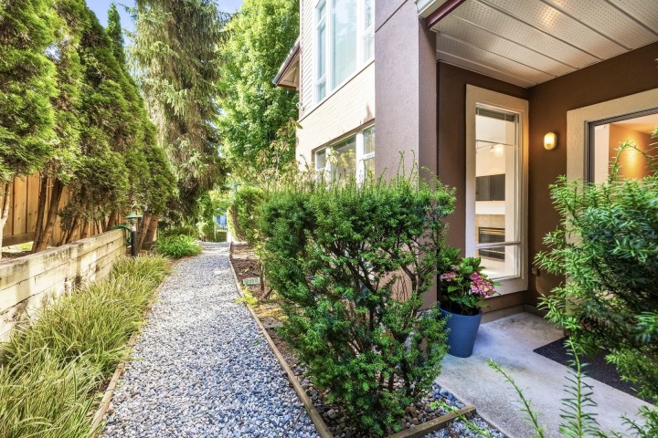 Photo 14 at 206 - 678 W Queens Road, Delbrook, North Vancouver