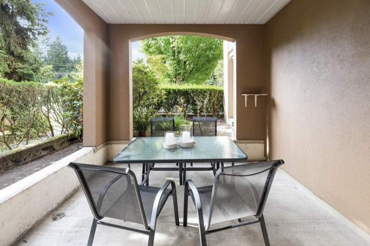 Photo 4 at 206 - 678 W Queens Road, Delbrook, North Vancouver