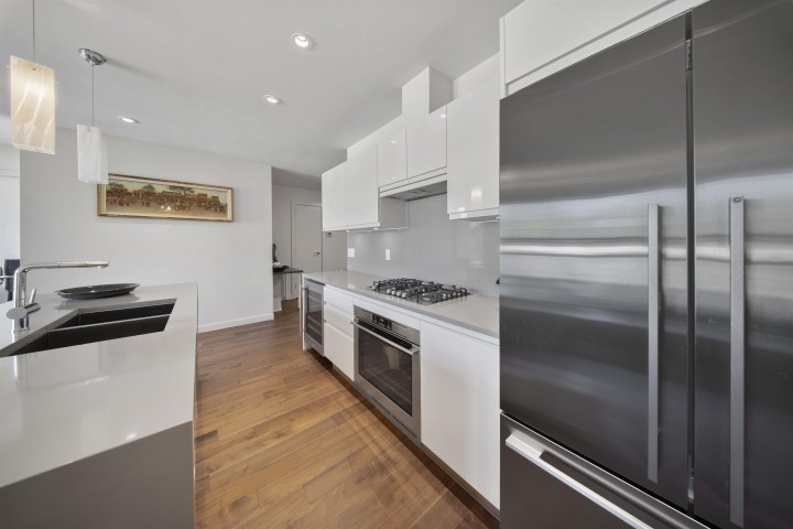 Photo 5 at 203 - 2095 W 44th Avenue, Kerrisdale, Vancouver West