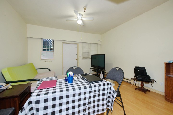 Photo 17 at 2 - 862 E Broadway, Mount Pleasant VE, Vancouver East