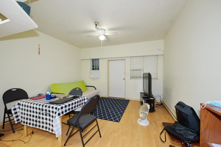 Photo 18 at 2 - 862 E Broadway, Mount Pleasant VE, Vancouver East