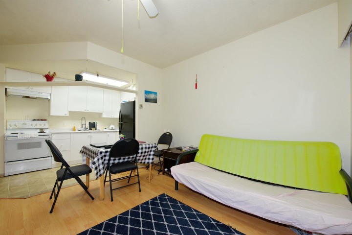 Photo 15 at 2 - 862 E Broadway, Mount Pleasant VE, Vancouver East