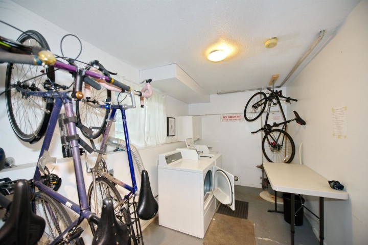 Photo 8 at 2 - 862 E Broadway, Mount Pleasant VE, Vancouver East