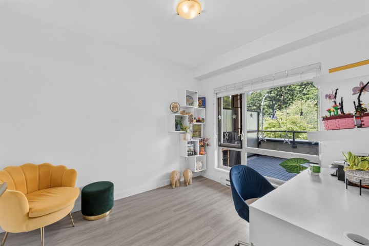 Photo 20 at 305 - 1177 Marine Drive, Norgate, North Vancouver