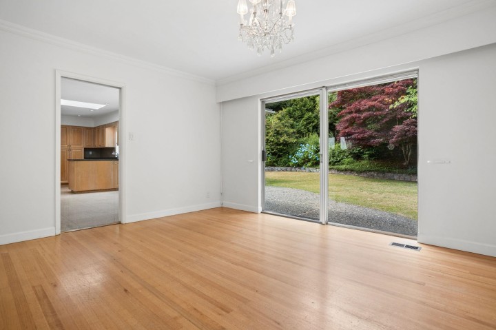 Photo 9 at 1211 Chartwell Drive, Chartwell, West Vancouver