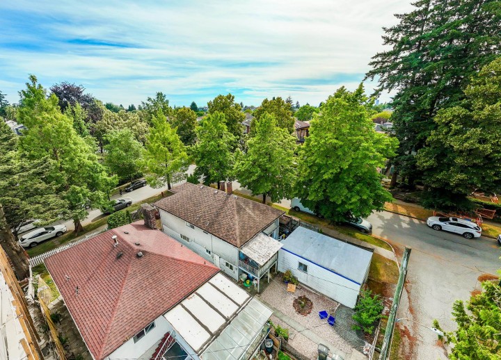 Photo 7 at 1807 E 38th Avenue, Victoria VE, Vancouver East